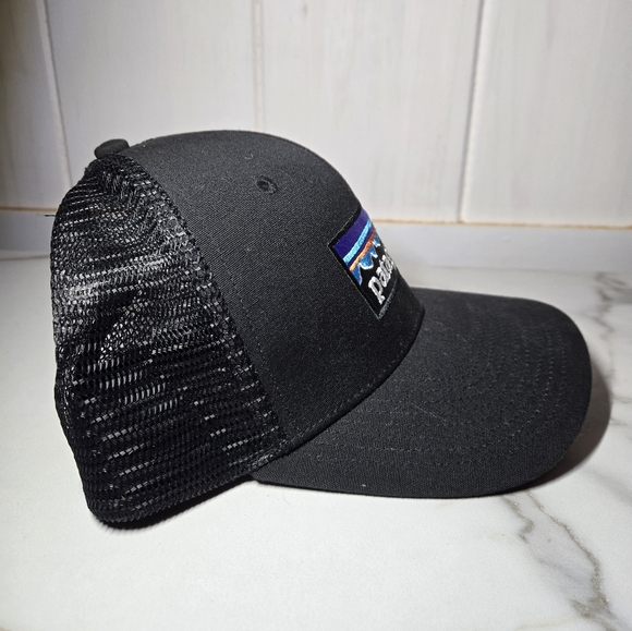 Patagonia Hat Cap Snap Back Adult OS Adjustable Black Mesh Trucker Fitzroy - Picture 2 of 3